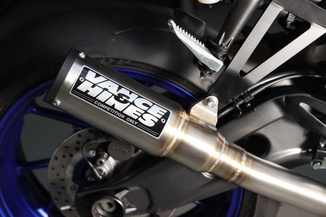 vance & hines r7 exhaust closeup